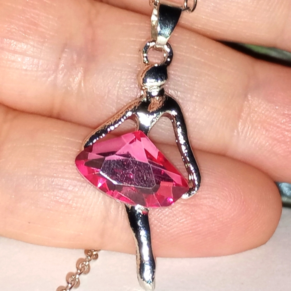 NEW! Beautuful Silver & Pink Ballet Dancer Ballerina Necklace GIFT!